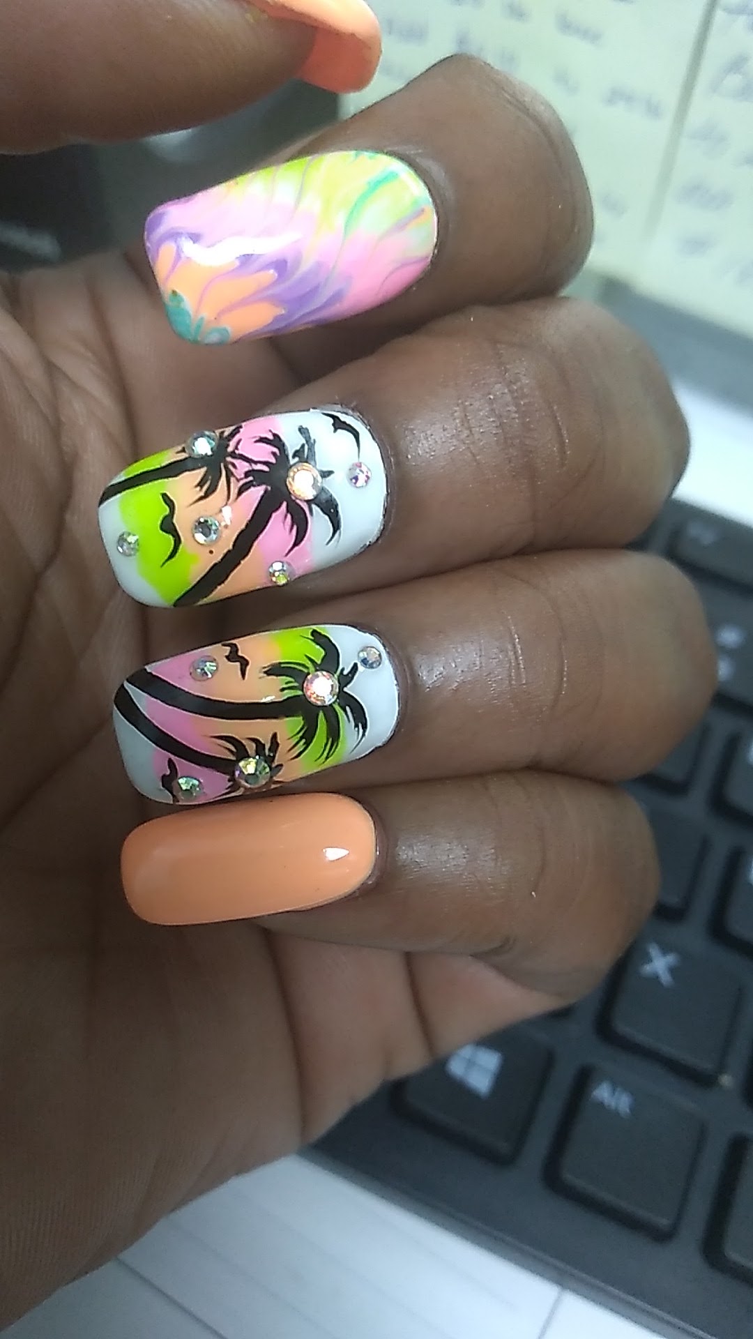 Hollywood Nails nail photo 2