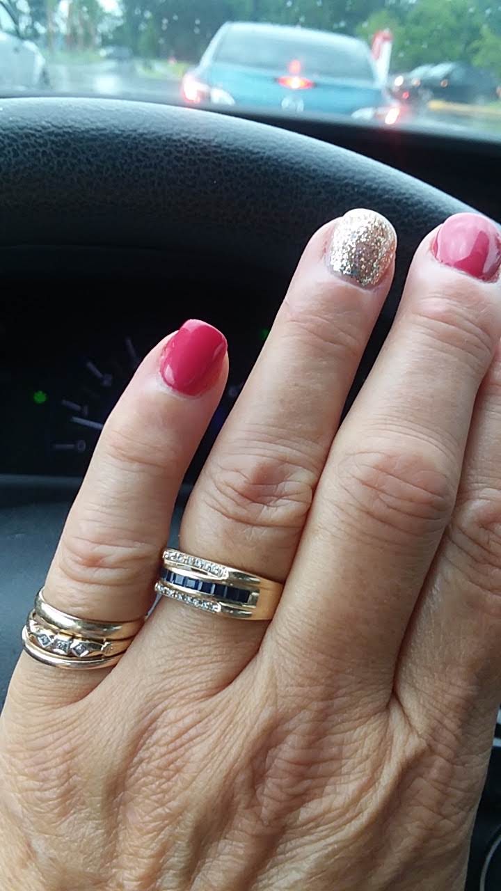 Hollywood Nails nail photo 4